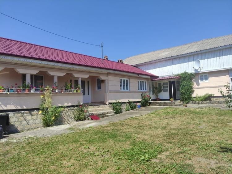 Casă cu 4 camere în Soveja