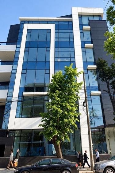 Birou, de 9,443 mp, în Polonă