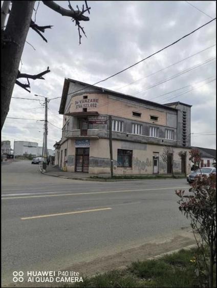 Spațiu comercial, de 750 mp, în Turda