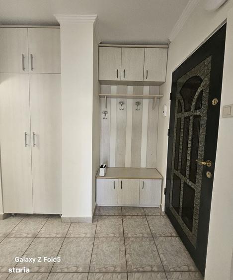 Apartament 3 camere complet renovat Decebal, Strada Doinei, Oradea - 8