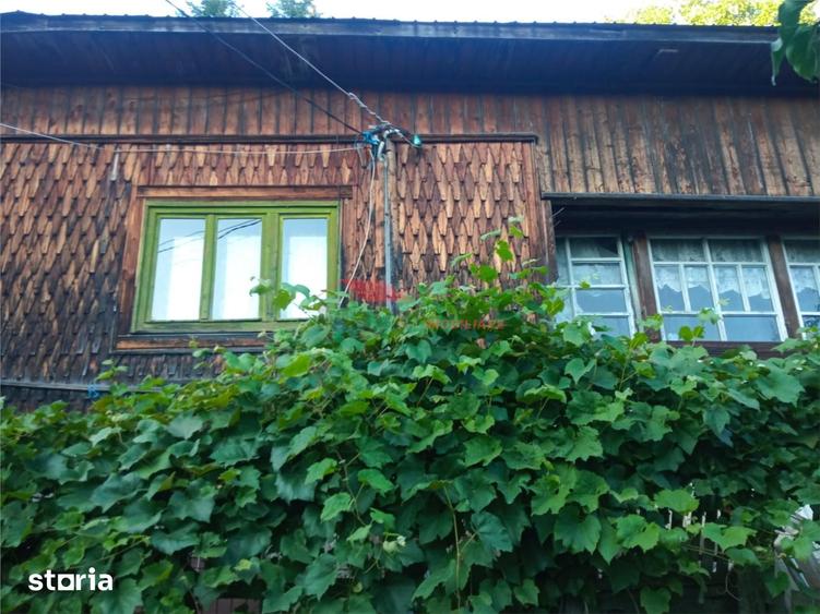 Casă cu 2 camere cu Teren 2300 Mp în Tiha Bârgăului