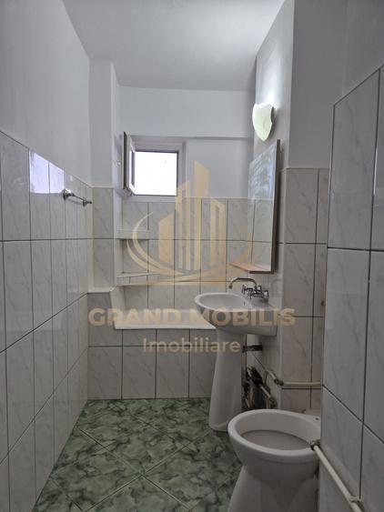 Garsonieră, mobilată în Soarelui