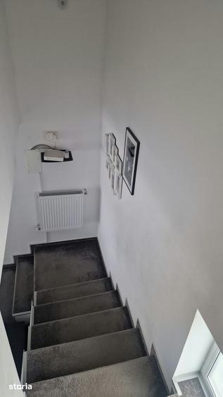 Casă cu 4 camere cu Teren 250 Mp în Cernica