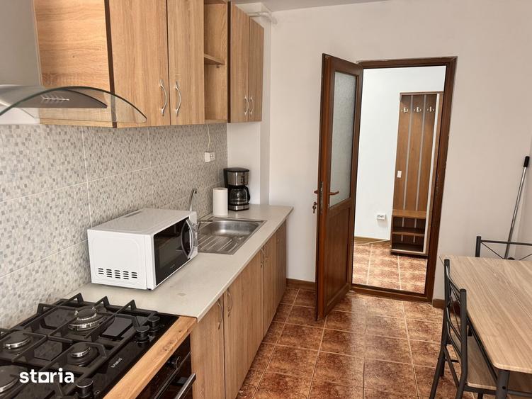 Apartament cu 4 camere decomandat în Unirii Sud