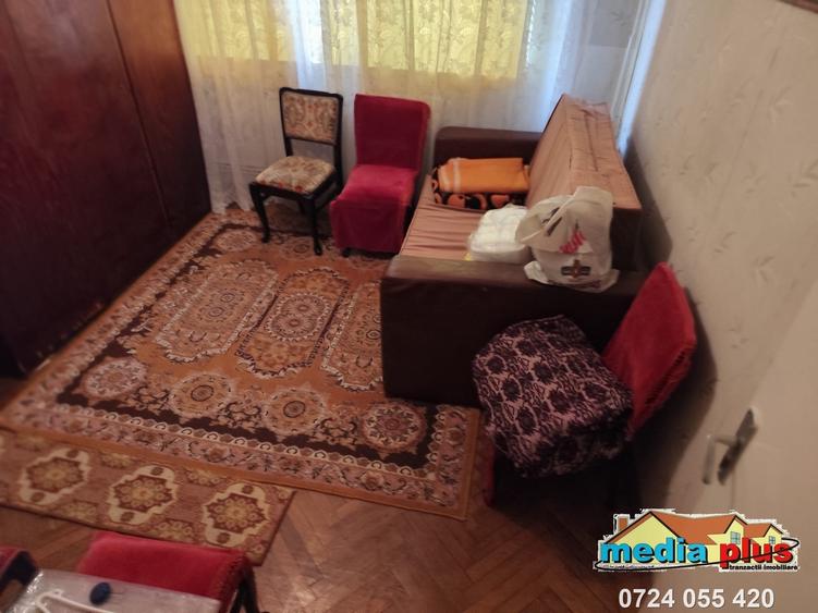 Apartament cu 2 camere semidecomandat în Central