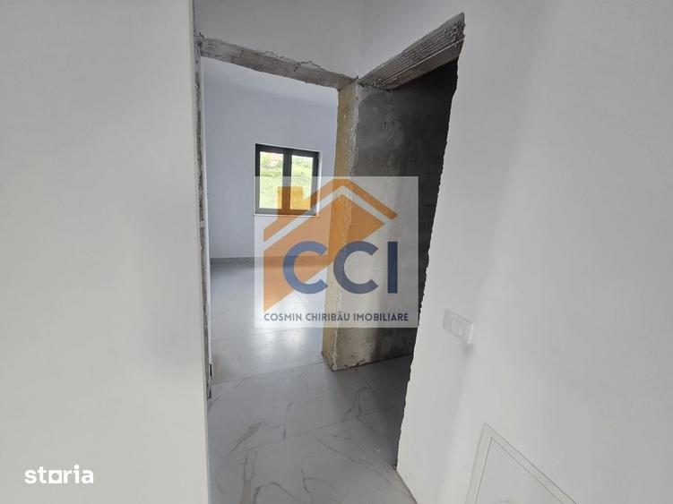 Casă cu 3 camere cu Teren 590 Mp în Sărata