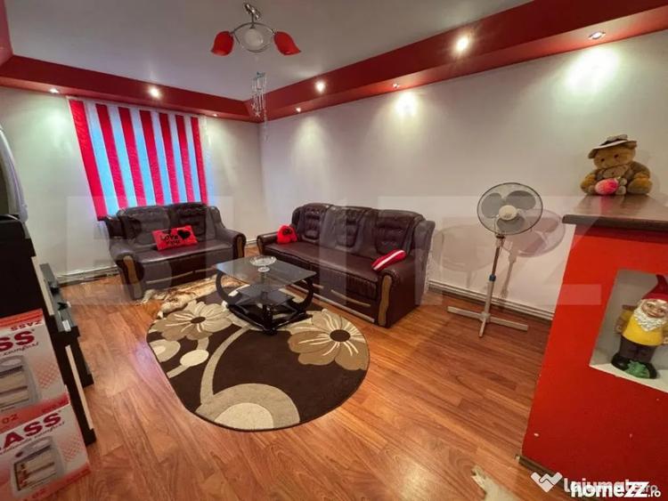 Casă cu 4 camere cu Teren 700 Mp în Suseni