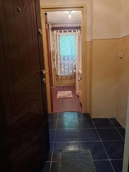 Apartament cu 2 camere semidecomandat în Politehnica