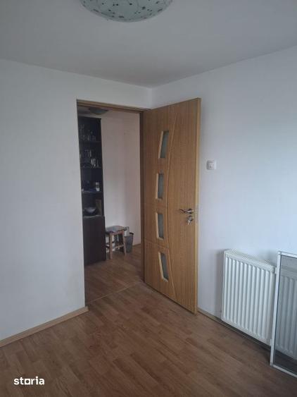 Casă cu 5 camere cu Teren 132 Mp în Pictor Rosenthal