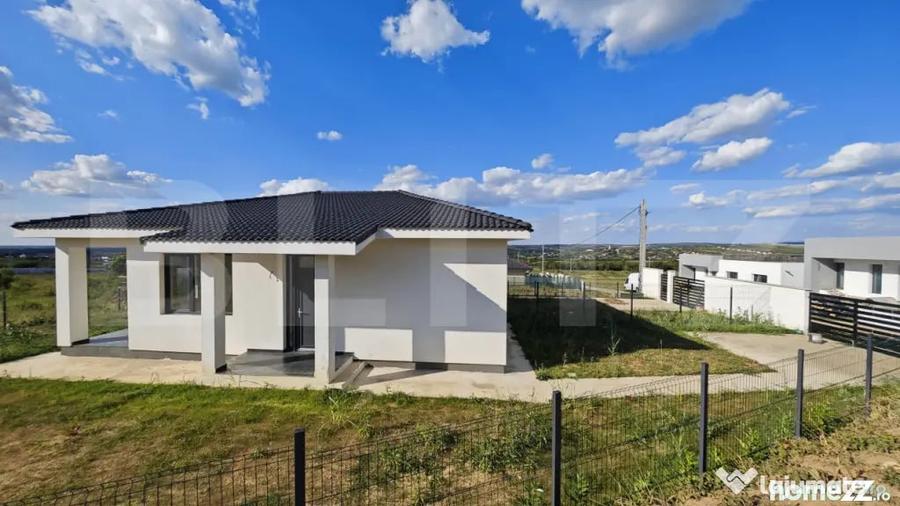 Casă cu 3 camere cu Teren 335 Mp în Paleu