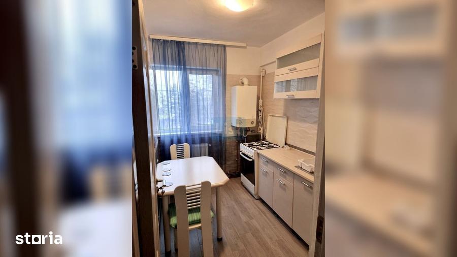 Apartament cu 2 camere semidecomandat în 9 Mai
