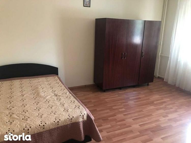 Garsonieră decomandată în Rahova