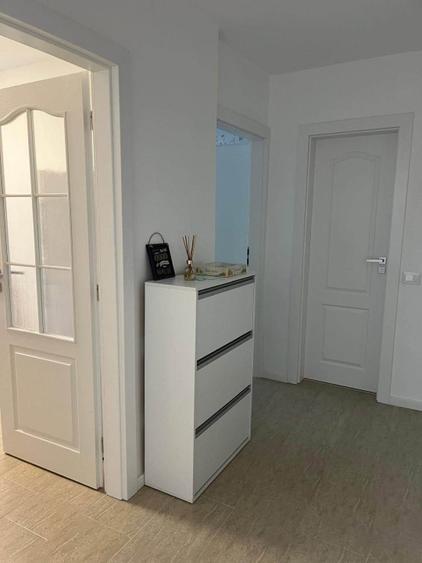 Apartament 2 camere de închiriat complet renovat pe termen lung 600€ - 3