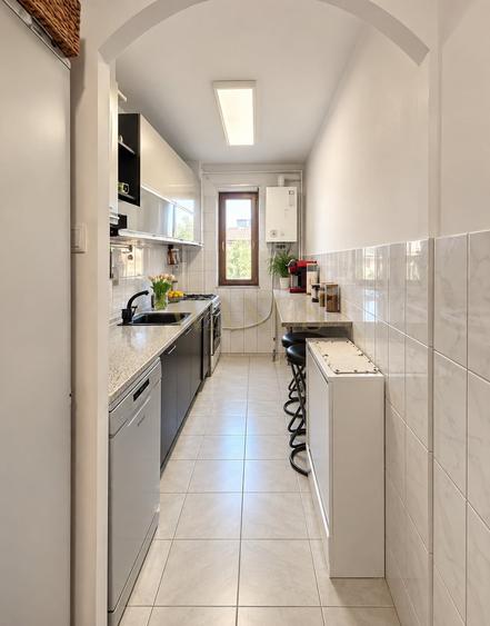 Apartament cu 2 camere semidecomandat, mobilat în Gheorgheni