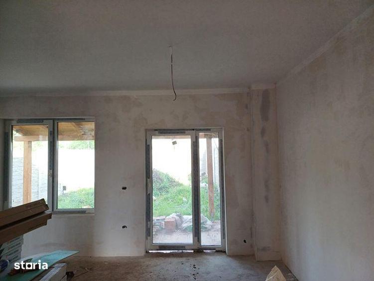 Casă cu 4 camere cu Teren 110 Mp în Central