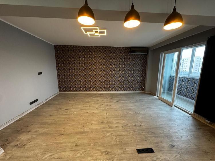 Apartament cu 4 camere decomandat în Nord