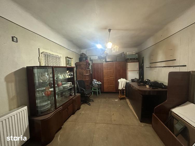 Casă cu 4 camere cu Teren 380 Mp în Traian