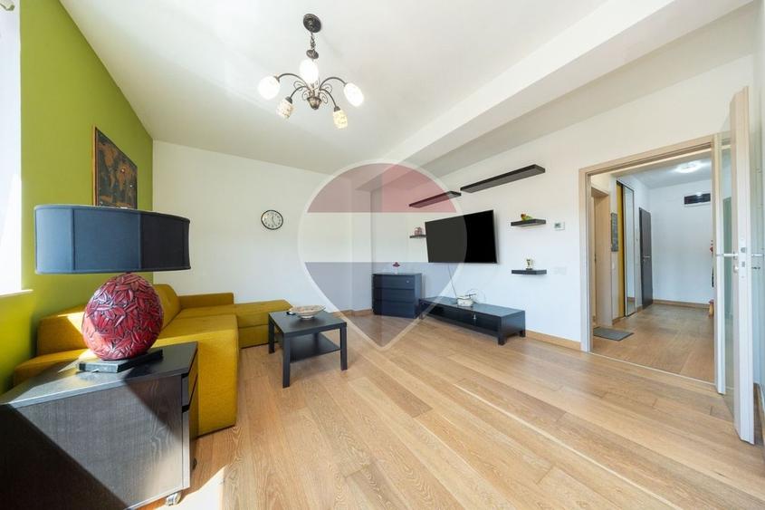 Apartament cu 2 camere decomandat în Blumăna