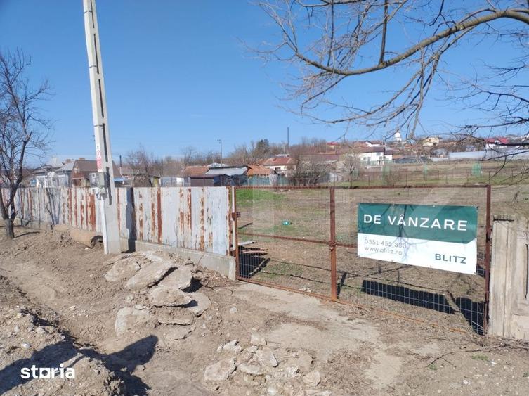 Teren de 1685 mp, în Almăj