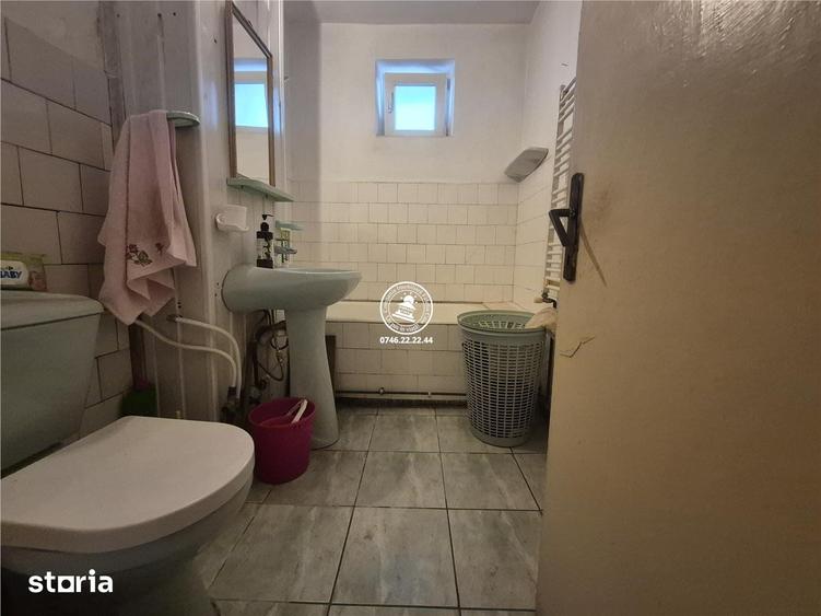 Apartament cu 2 camere decomandat în Gară