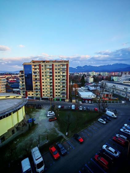 Garsonieră decomandată în Județean
