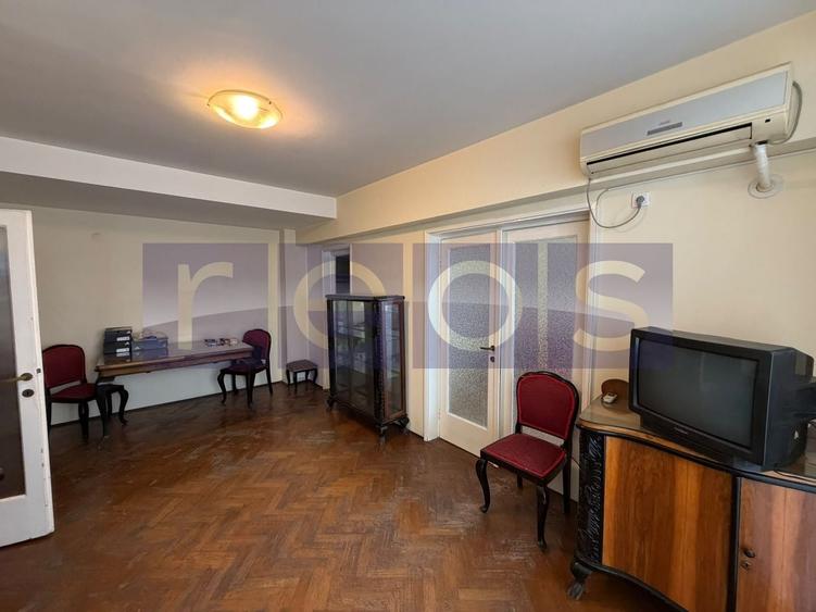 Apartament cu 2 camere, mobilat în Sala Palatului