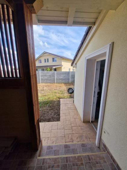 Duplex cu 3 camere cu Teren 280 Mp în Bucovăț (Remetea Mare)