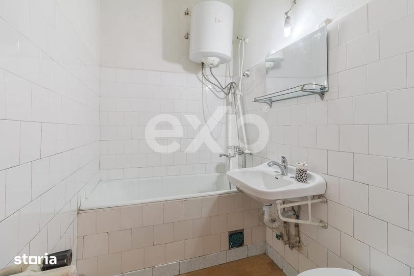 Casă cu 4 camere cu Teren 188 Mp în Iorga