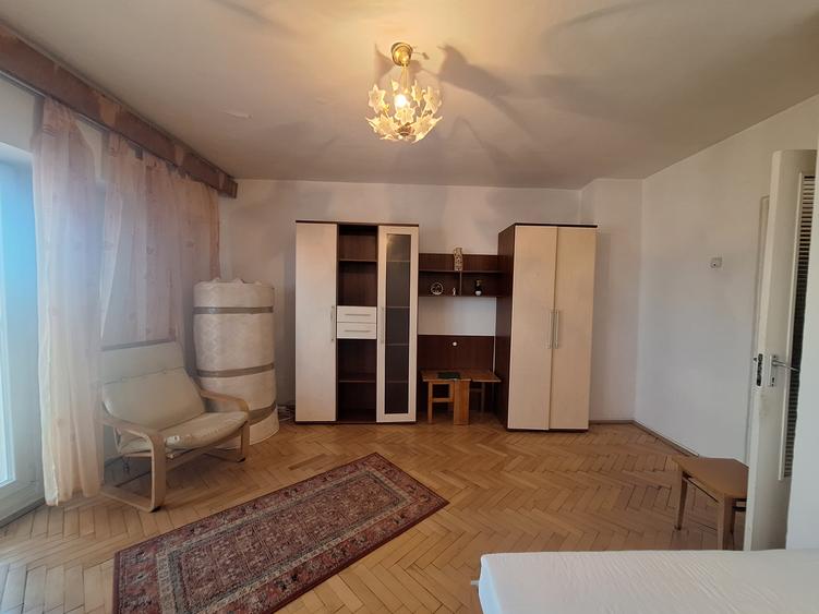 Apartament spatios -decomandat- mobilat utilat-zona Fabric - 4