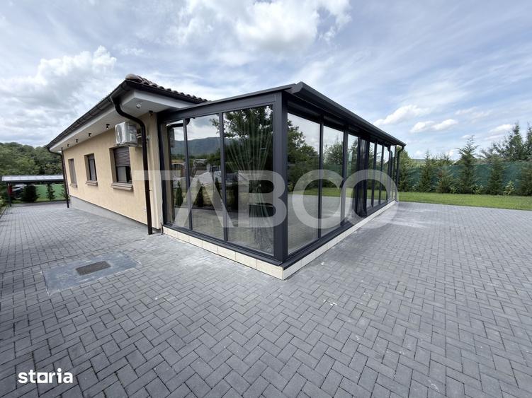 Casă cu 4 camere cu Teren 1240 Mp în Central