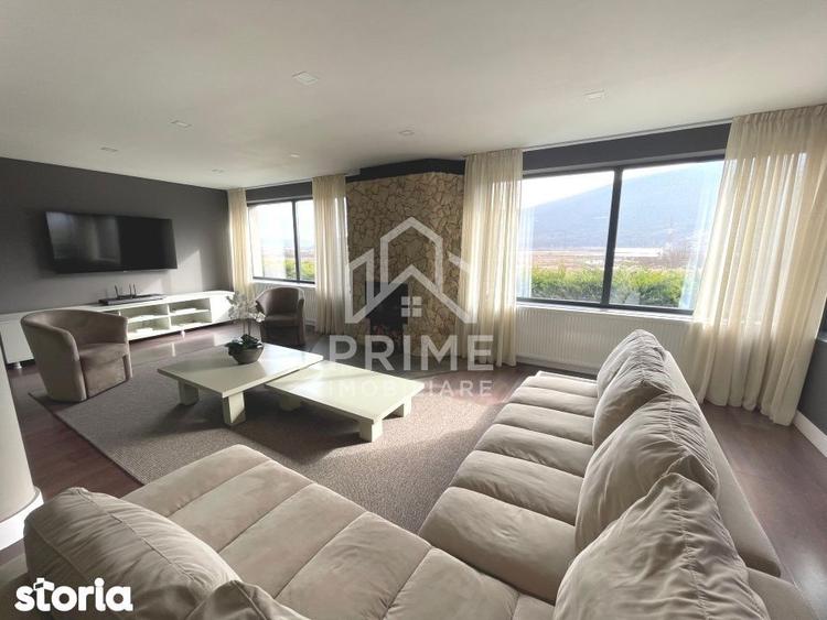 Casă cu 6 camere cu Teren 940 Mp în Câlnic