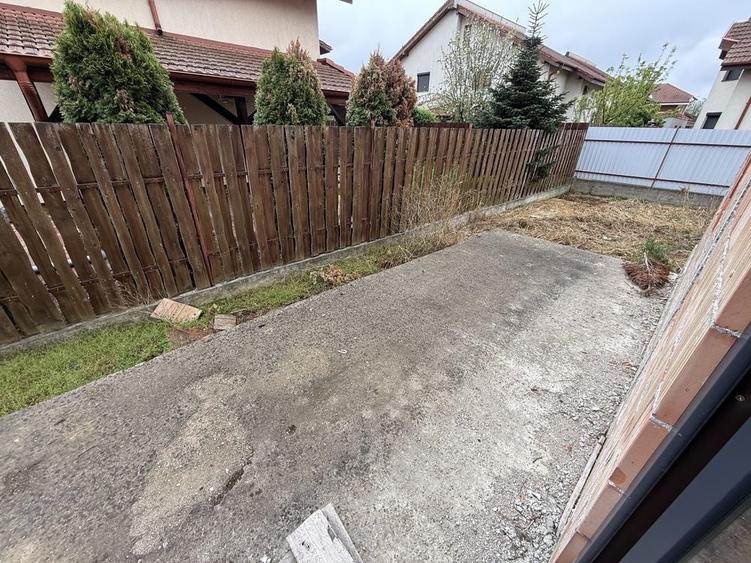 Ofer spre vanzare Casa in Rosu / Cartier Prietenia / Str.Gheorghe Baritiu - 1