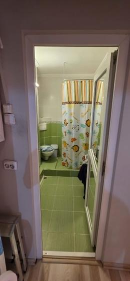 Apartament cu 3 camere decomandat, mobilat în Km 4-5