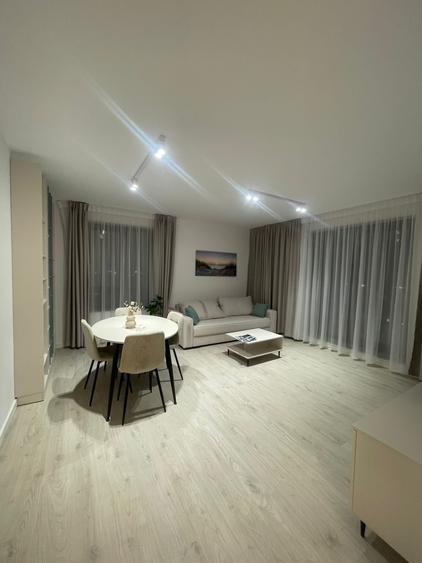 Apartament cu 2 camere decomandat în Boreal