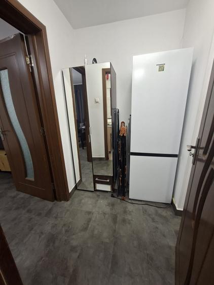 Apartament cu 2 camere decomandat în Colentina
