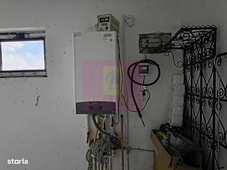 Spațiu comercial, de 250 mp, în Adunații-Copăceni