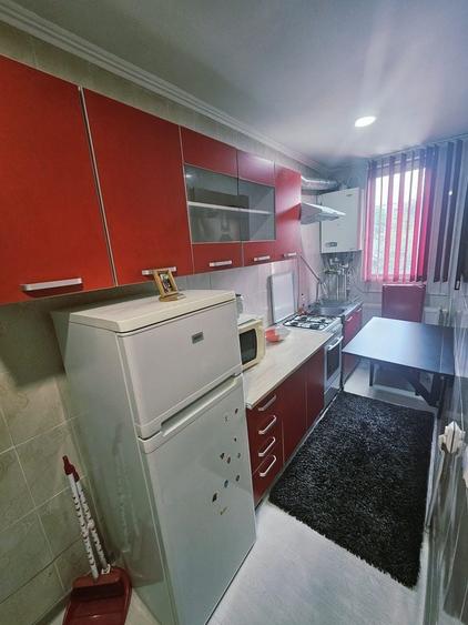 Garsonieră decomandată în Central