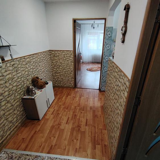 Apartament cu 2 camere decomandat în Dacia