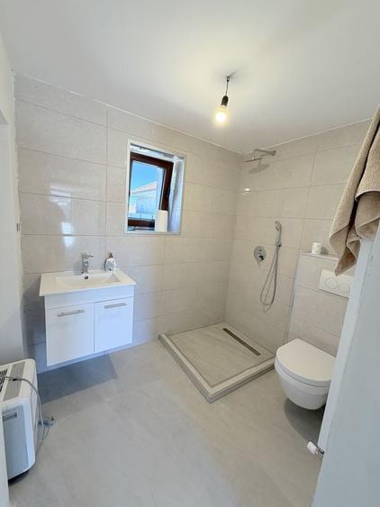 Casă cu 2 camere în Central