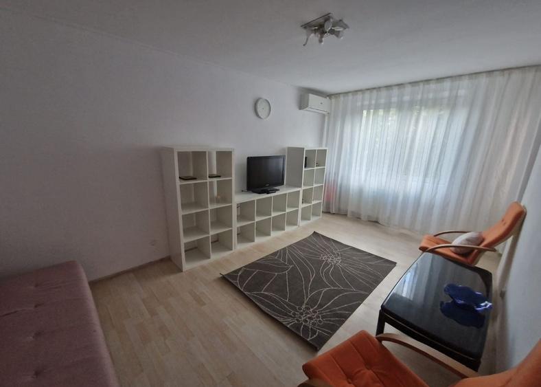 Apartament cu 2 camere decomandat, mobilat în Olteniței