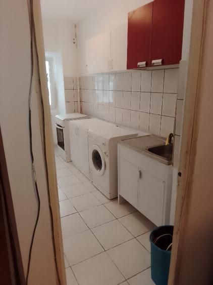 Garsonieră decomandată în Mihai Bravu
