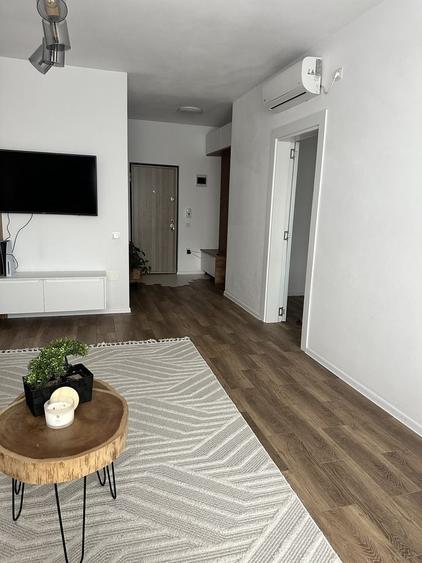 Apartament cu 2 camere decomandat în Ampoi 3