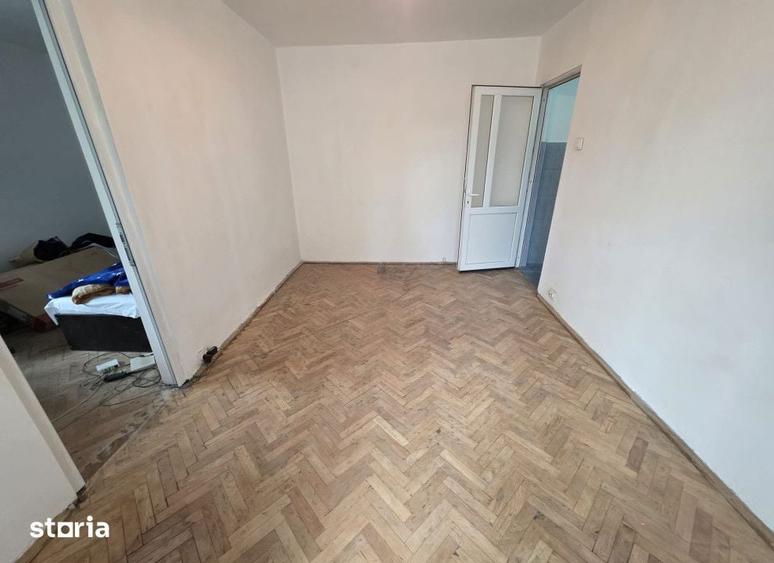 Apartament cu 3 camere în Alexandru cel Bun