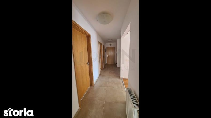 Apartament cu 3 camere decomandat în Nord