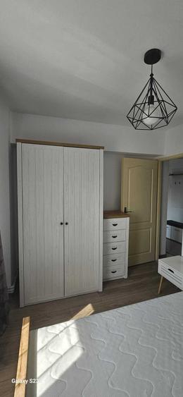 Apartament cu 2 camere decomandat în Faleză