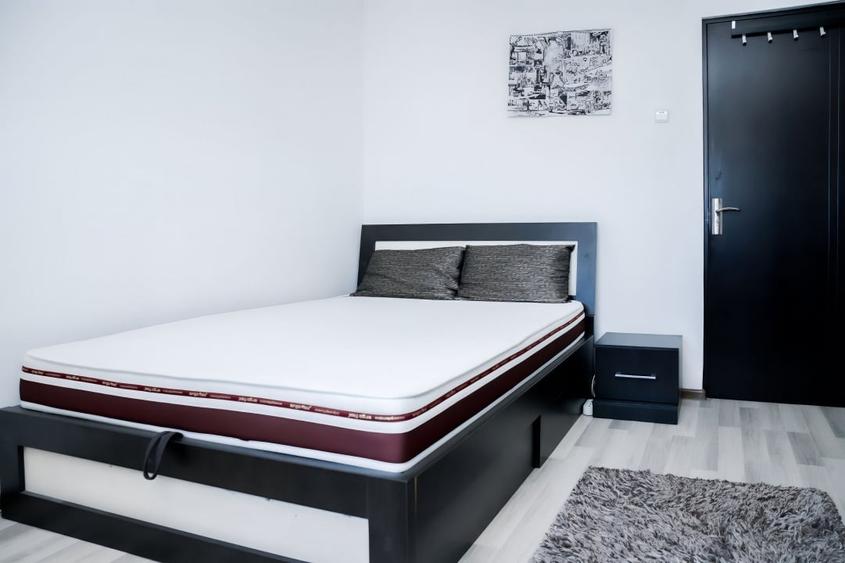 Apartament cu 3 camere decomandat, mobilat în Morarilor