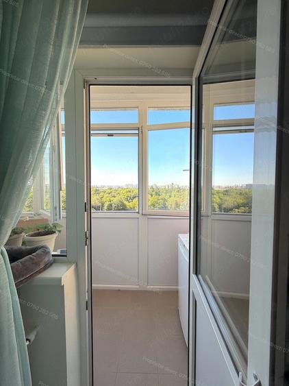 Apartament cu 3 camere decomandat în Muncii