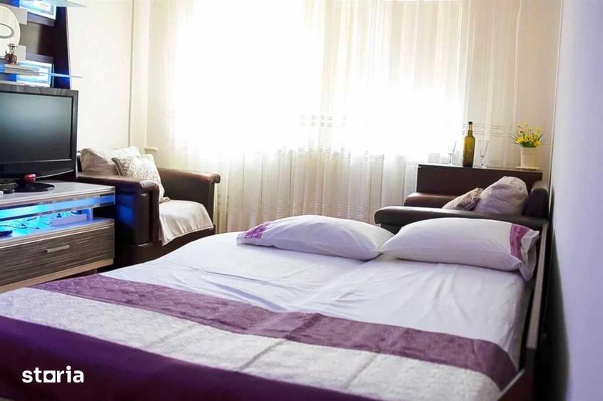 Apartament cu 2 camere decomandat în Faleza Nord