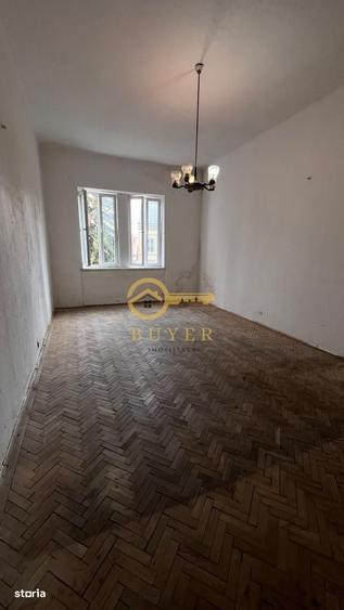 Garsonieră în Central
