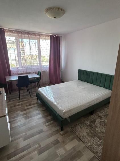 Apartament cu 2 camere decomandat în Rogerius